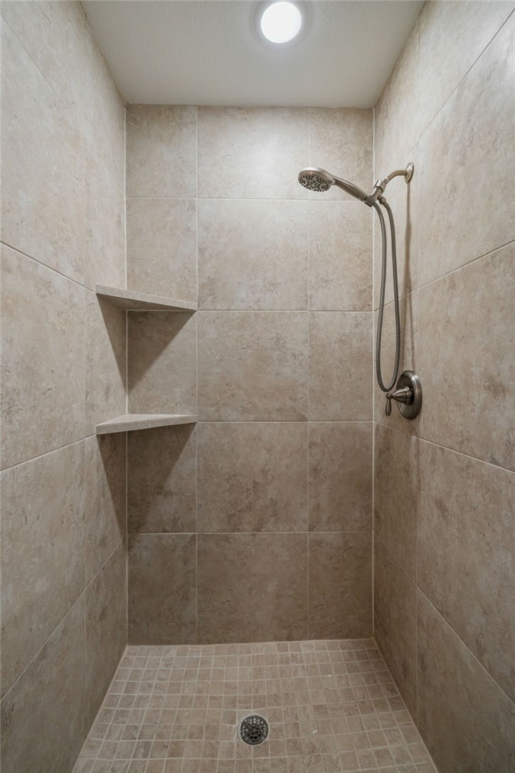 4809 River View Property Photo 29