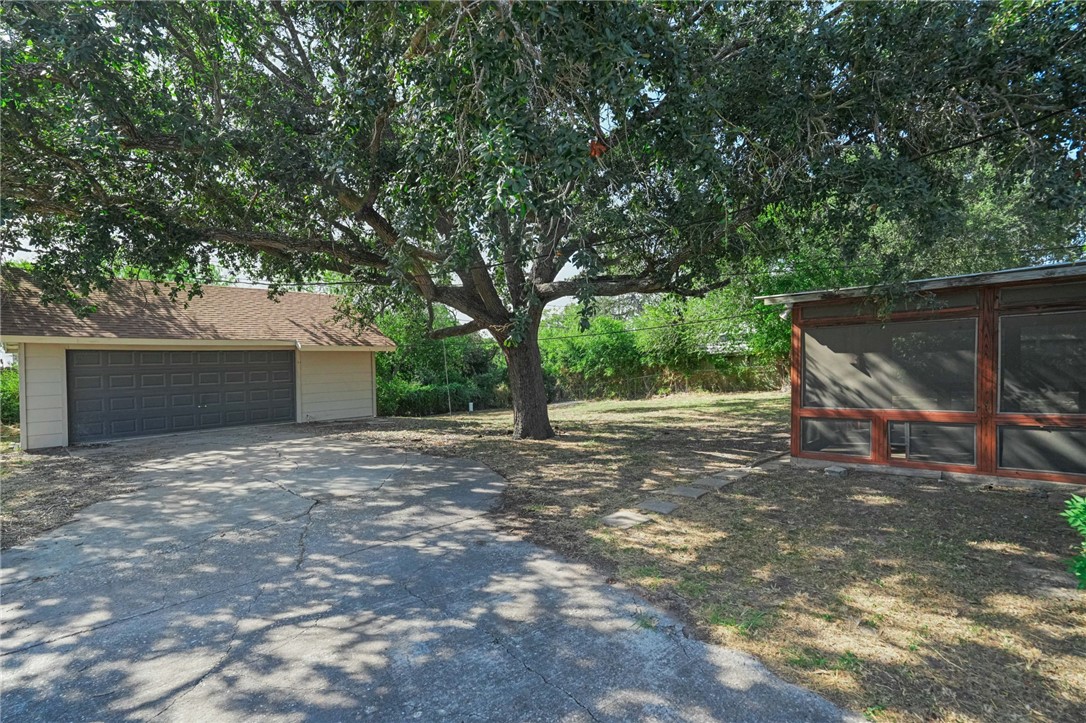 4809 River View Property Photo 33