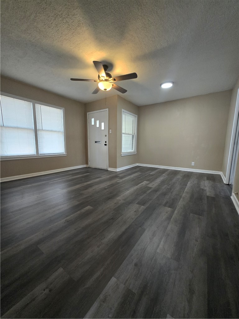 1122 Rickey Dr Property Photo 2