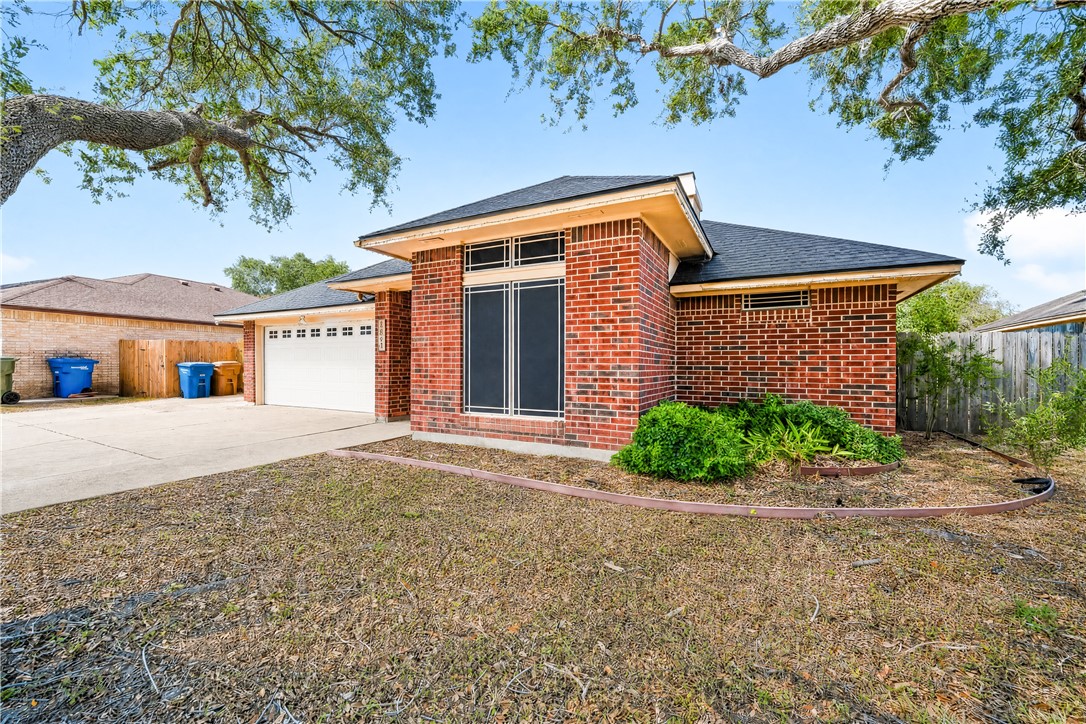 3430 Picadilly Property Photo 3