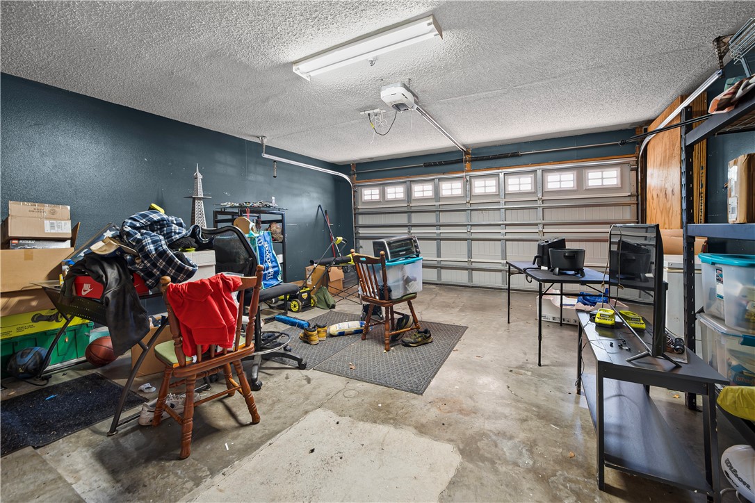 3430 Picadilly Property Photo 24