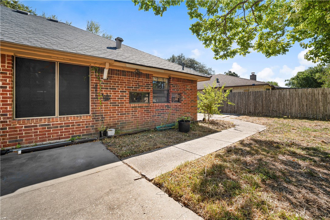 3430 Picadilly Property Photo 28