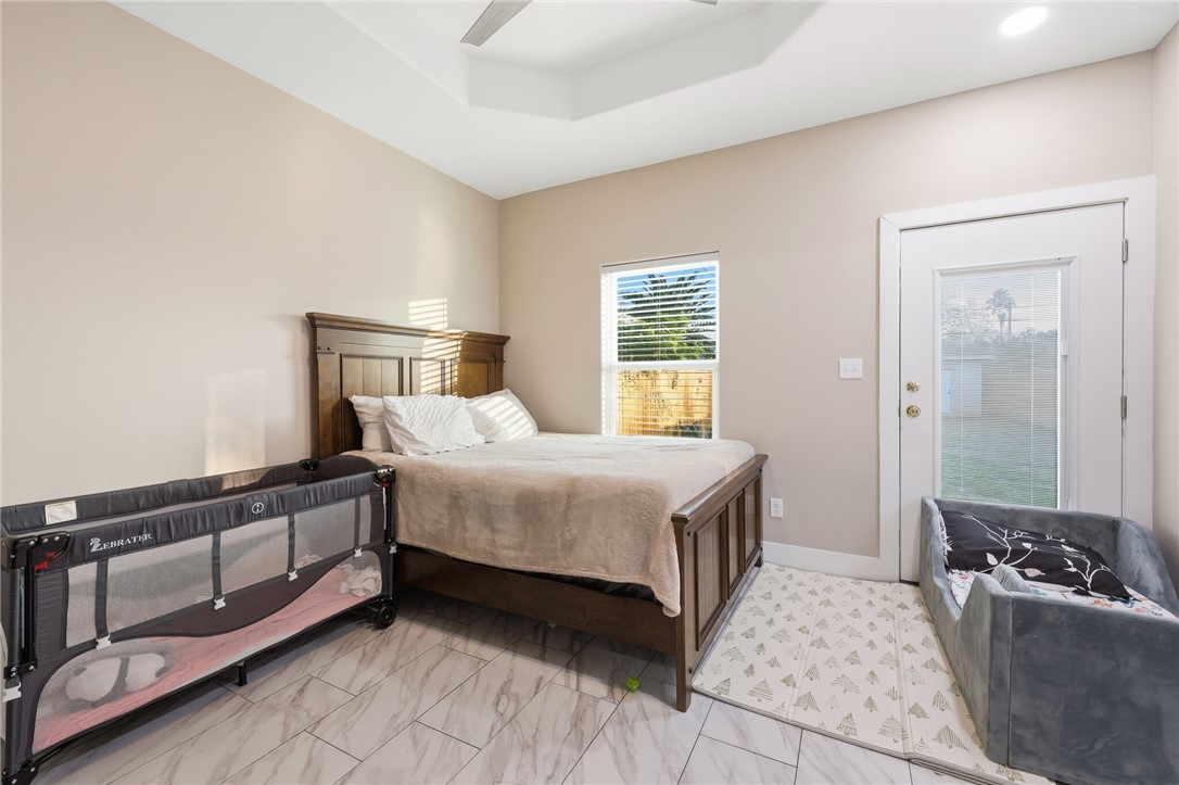 1147 Lolita St Property Photo 11