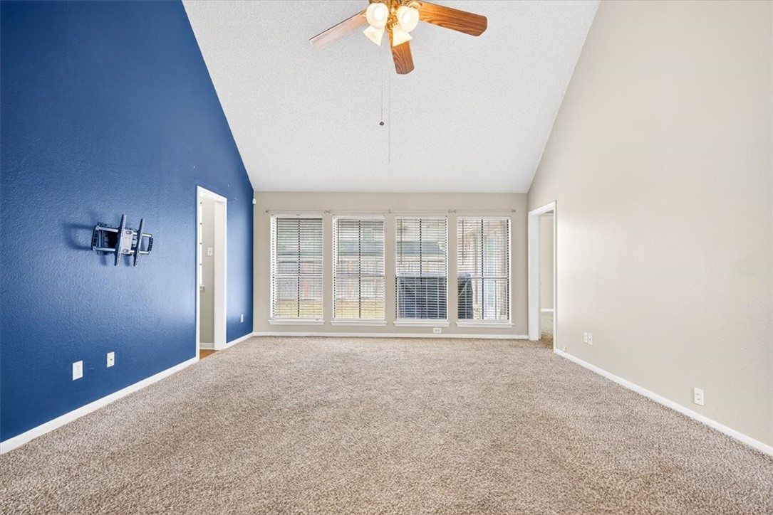6709 Whitewing Dr Property Photo 22