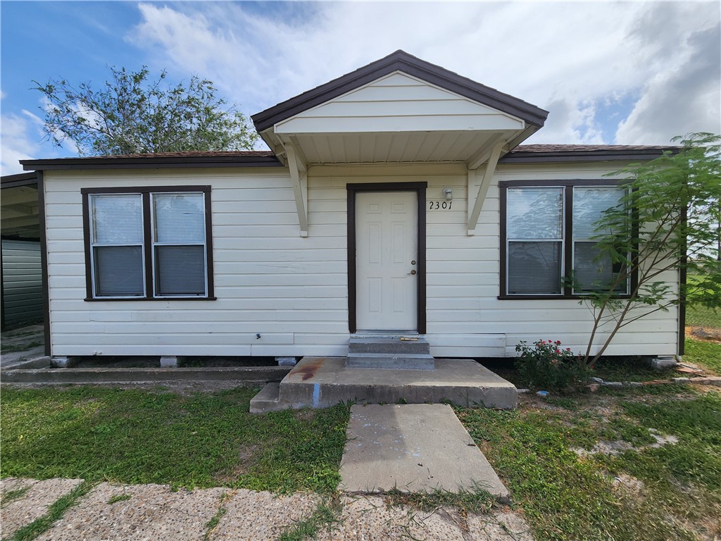 2301 Frederick Dr Property Photo 1
