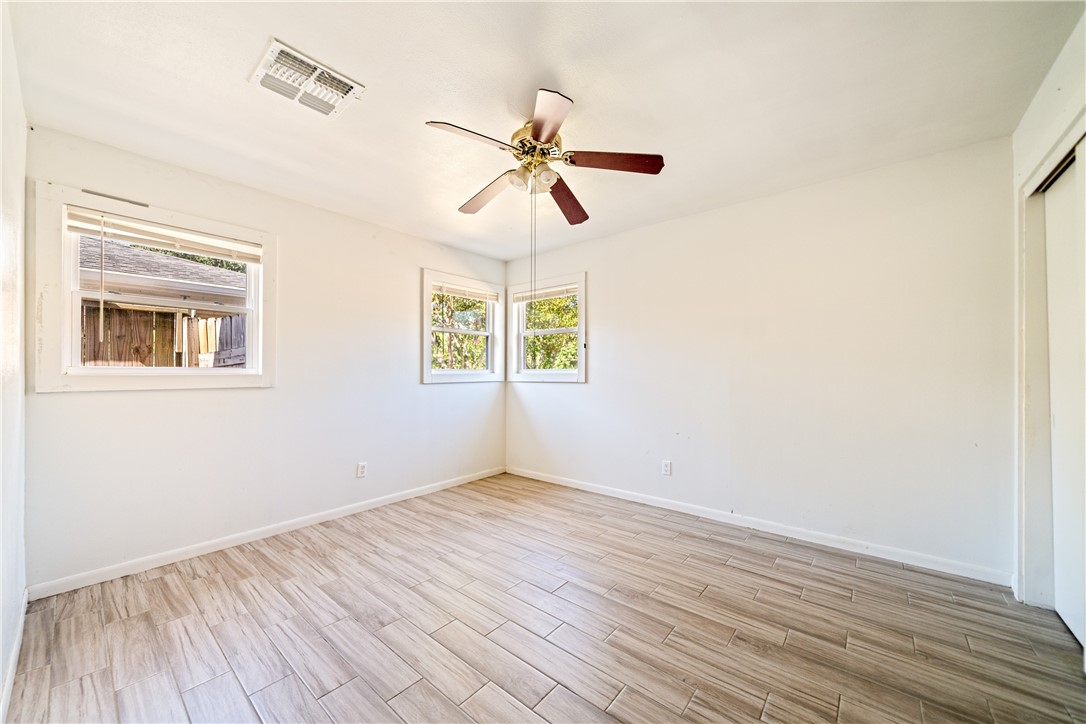 4222 Dody St Property Photo 18