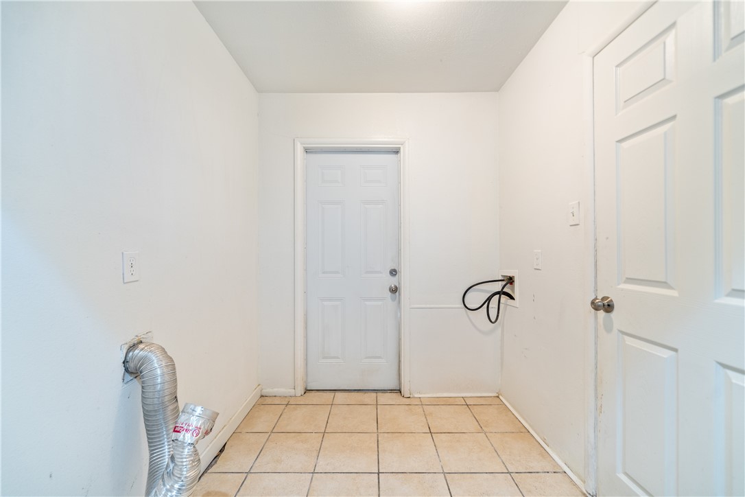 4222 Dody St Property Photo 26