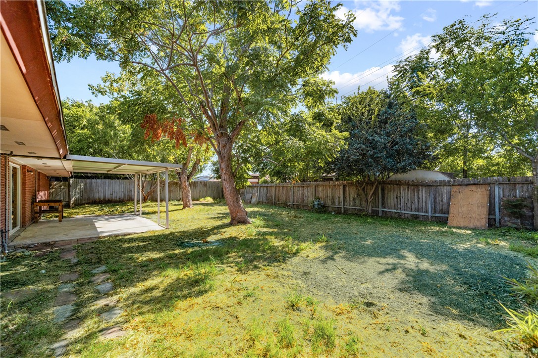 4222 Dody St Property Photo 28