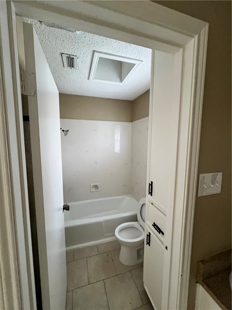 5322 Inverness Dr Property Photo 6