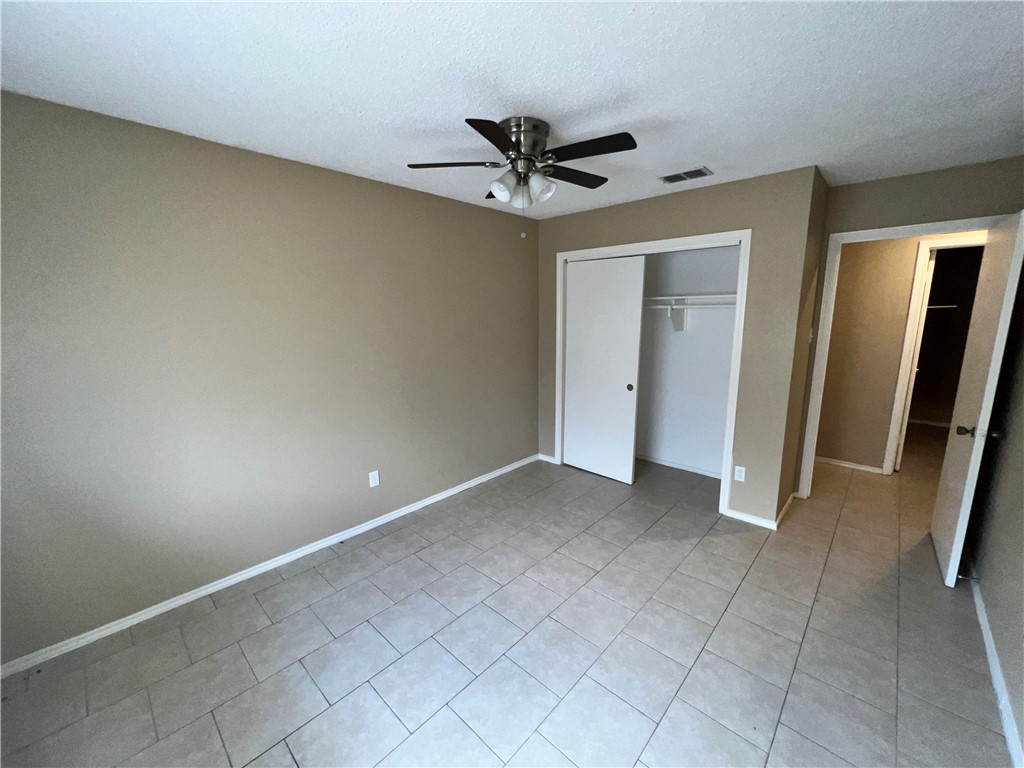 5322 Inverness Dr Property Photo 8