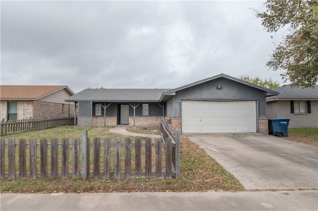 910 Red Start Cir Property Photo 1