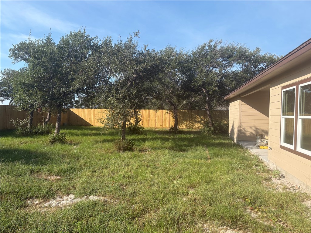 2532 Hewlett Property Photo 2