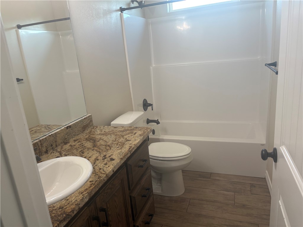 2532 Hewlett Property Photo 20