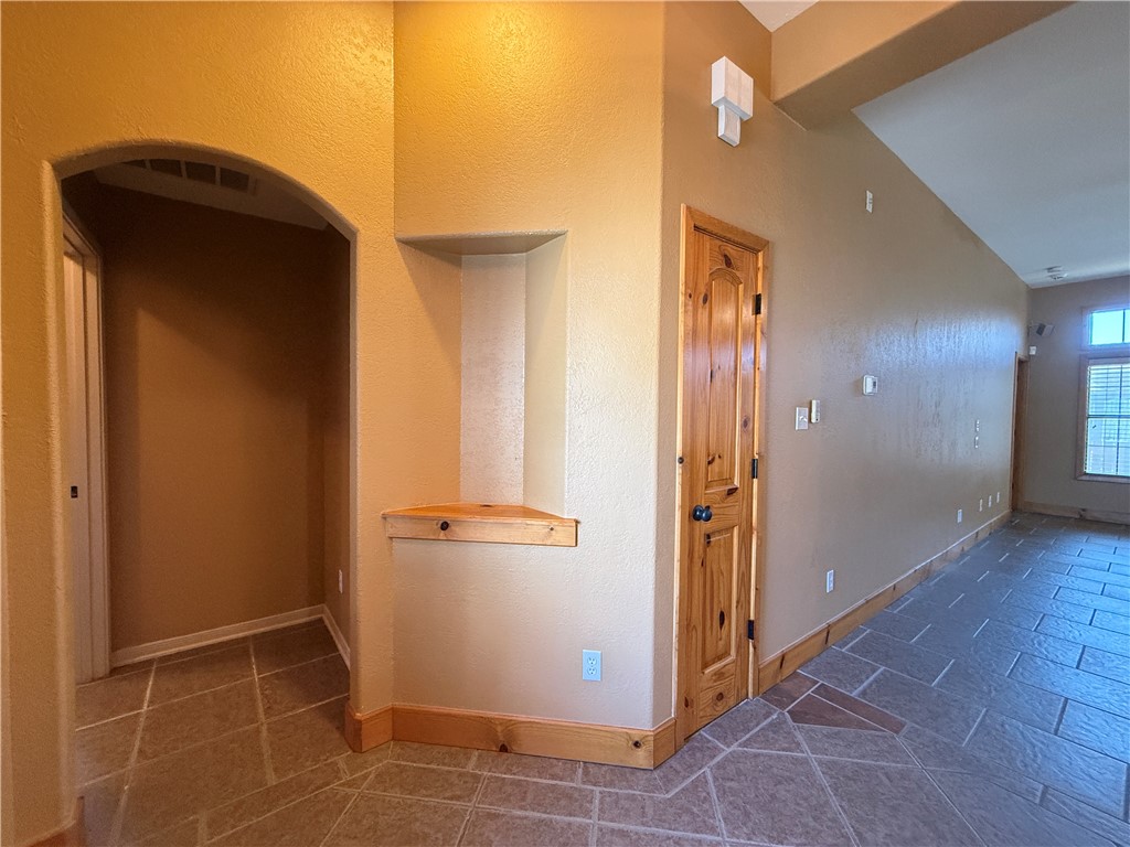 7605 Bayonne Dr Property Photo 3