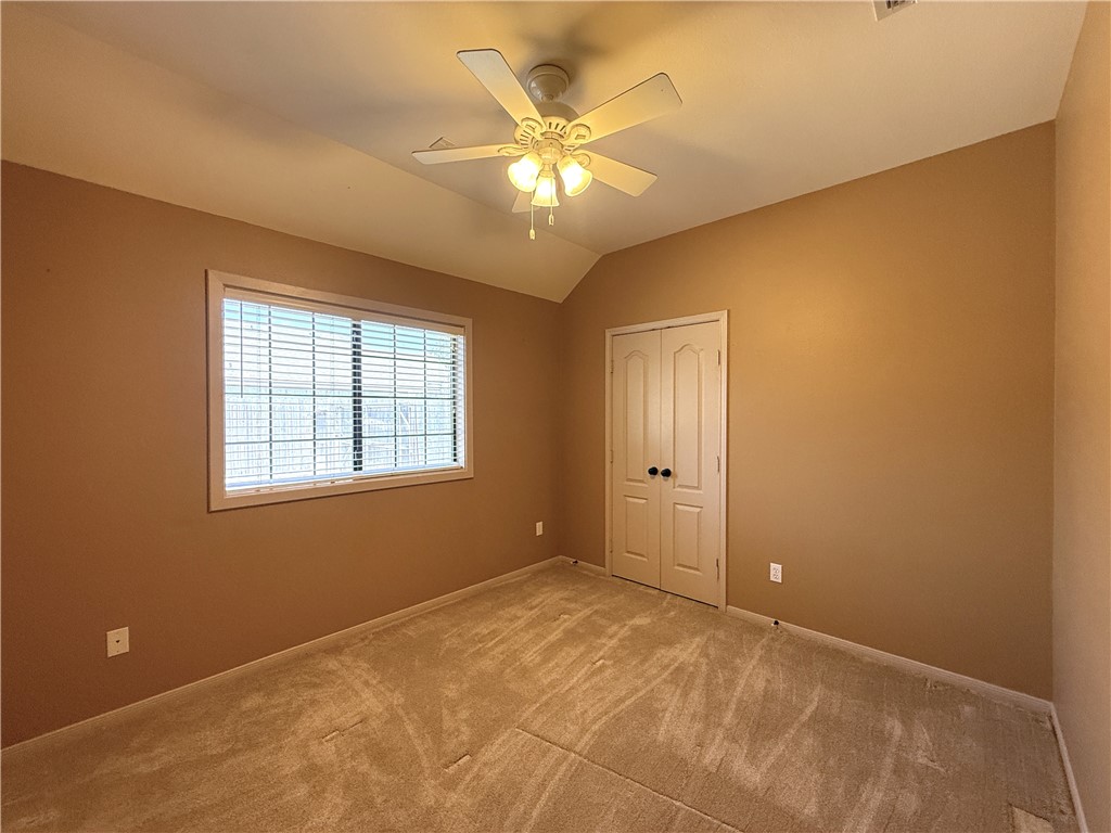 7605 Bayonne Dr Property Photo 28
