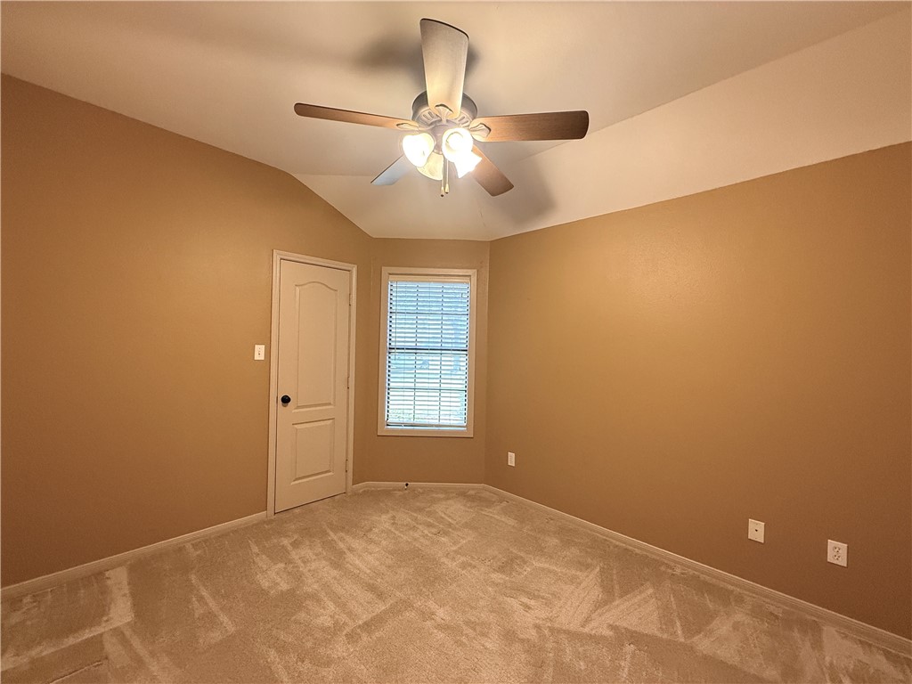 7605 Bayonne Dr Property Photo 30