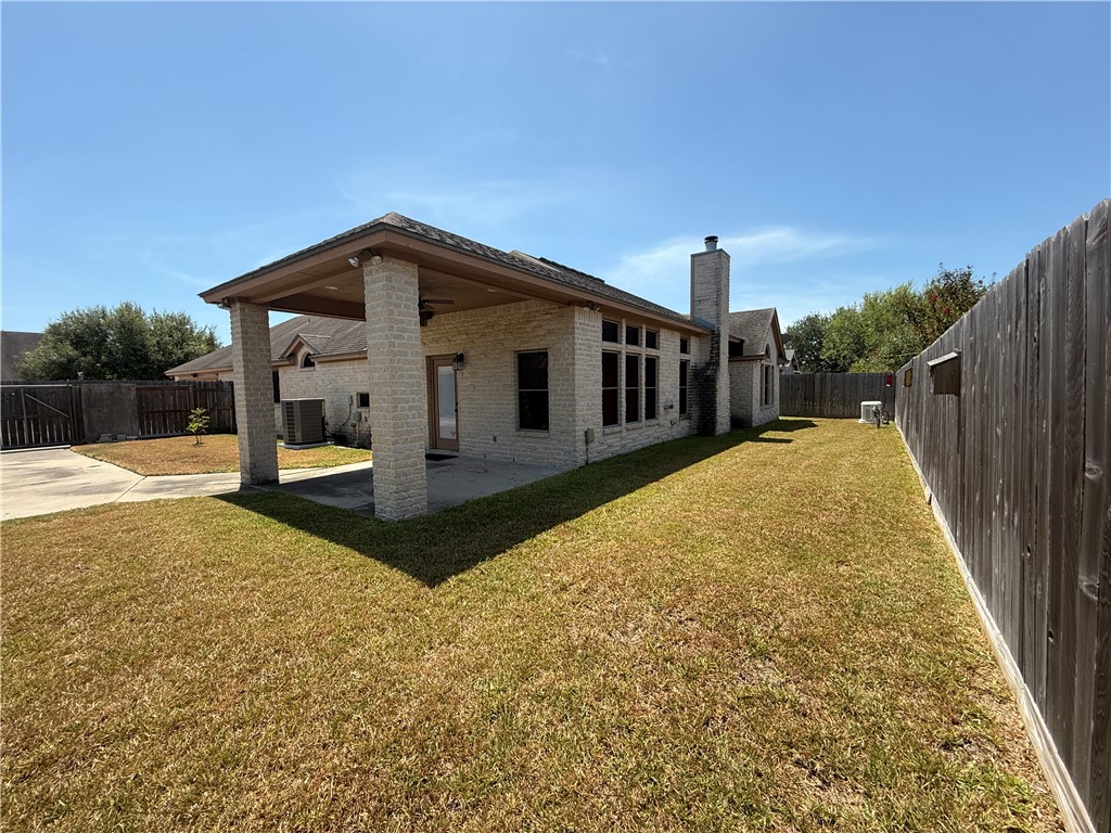 7605 Bayonne Dr Property Photo 43