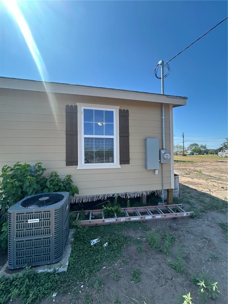 481419 Property Photo 3