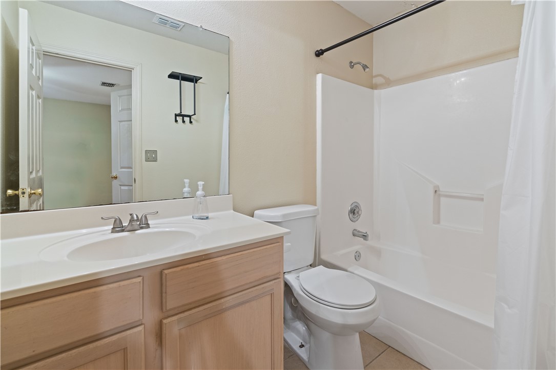 3105 Halifax Dr Property Photo 8