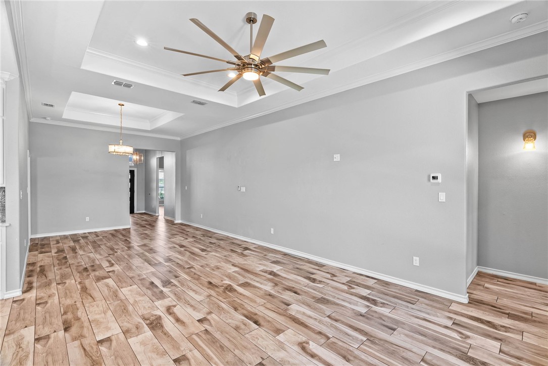7341 Clapton Dr Property Photo 5