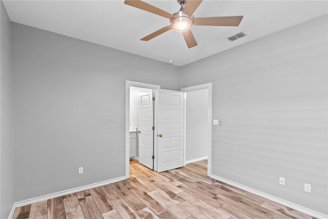 7341 Clapton Dr Property Photo 20