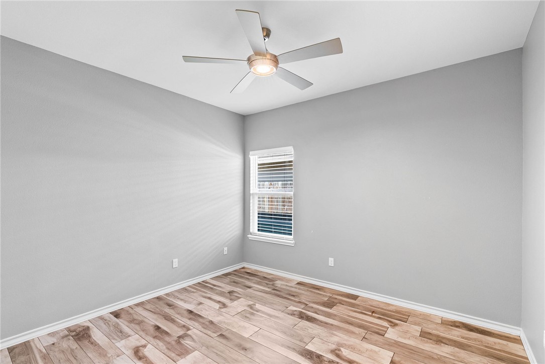 7341 Clapton Dr Property Photo 22