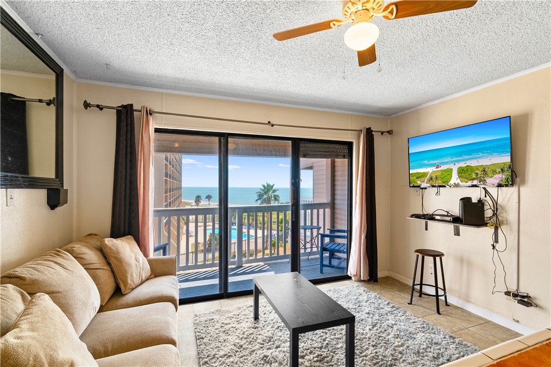 3938 Surfside Blvd 3323 Property Photo 3