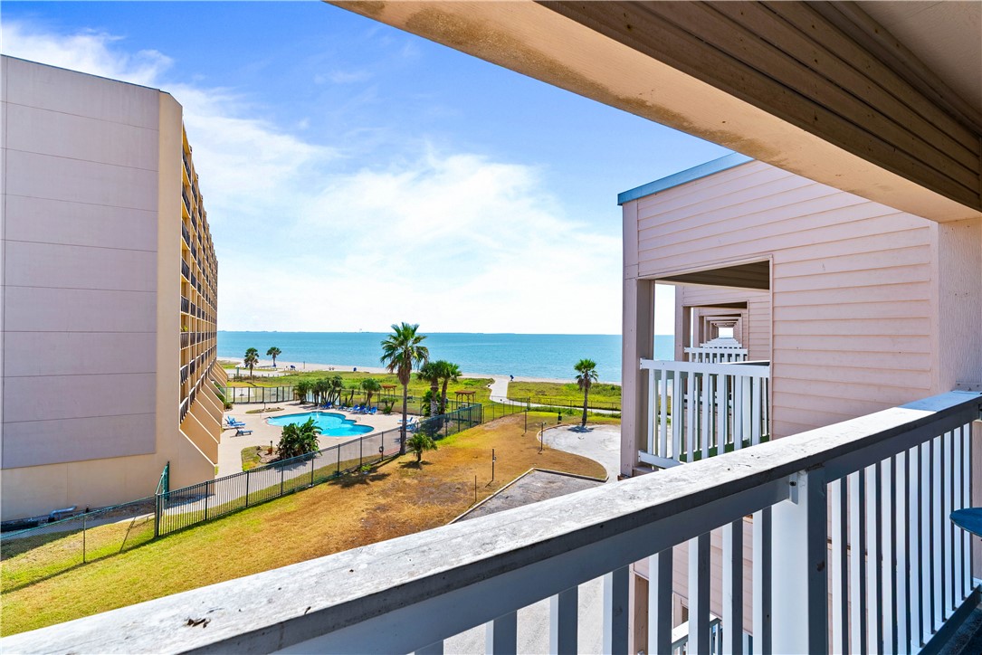 3938 Surfside Blvd 3323 Property Photo 12