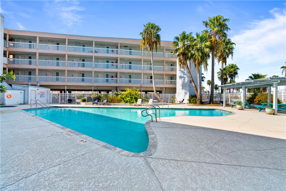 3938 Surfside Blvd 3323 Property Photo 17