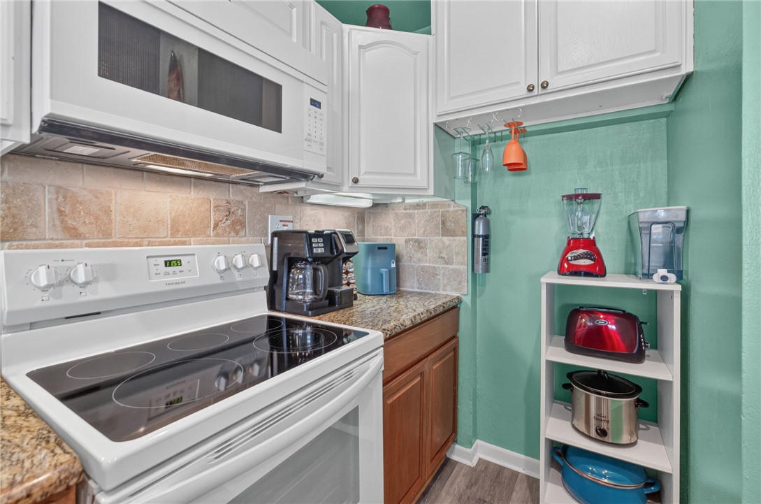 15401 Fortuna Bay Dr 105 Property Photo 10