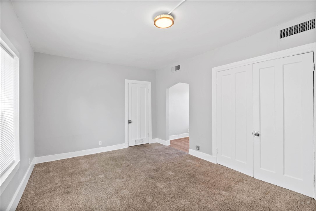 615-619 S Tancahua St Property Photo 10