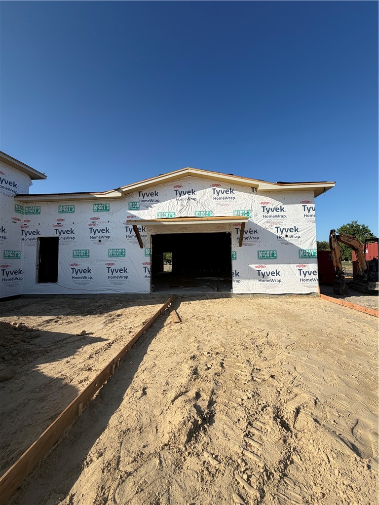 5050 Yorktown Blvd 102 Property Photo 1
