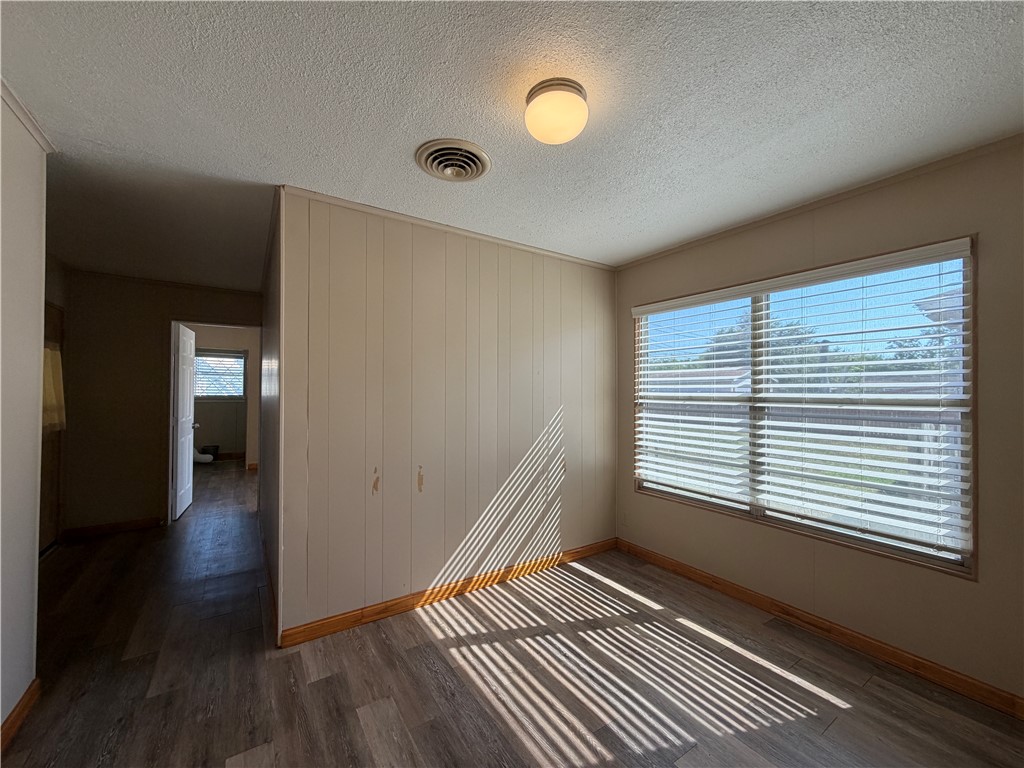 3902 Herndon St Property Photo 17