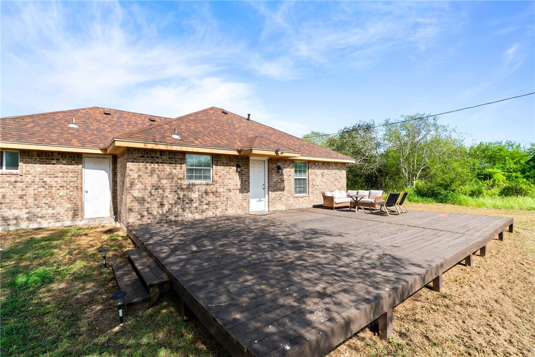 417 County Road 1341 Property Photo 19