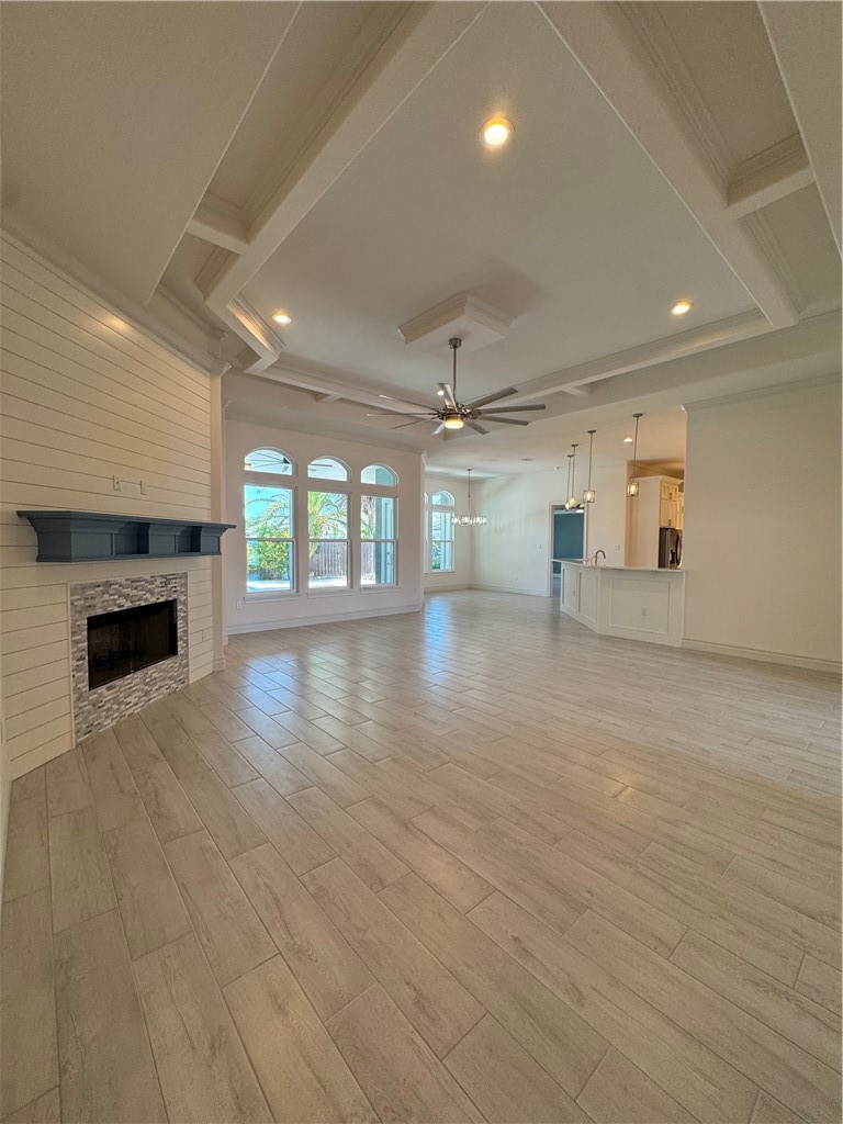 14869 Lighthouse Dr Property Photo 10