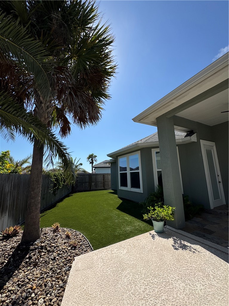 14869 Lighthouse Dr Property Photo 41