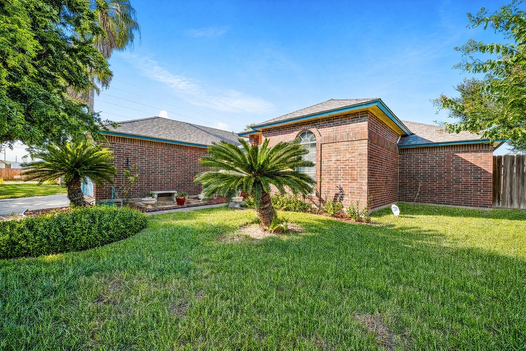 6106 Jessica Dr Property Photo 6