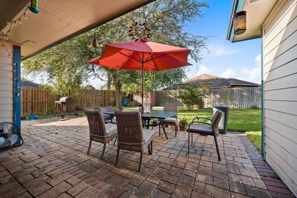 6106 Jessica Dr Property Photo 21