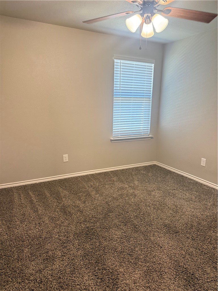 7909 Salais Dr Property Photo 8