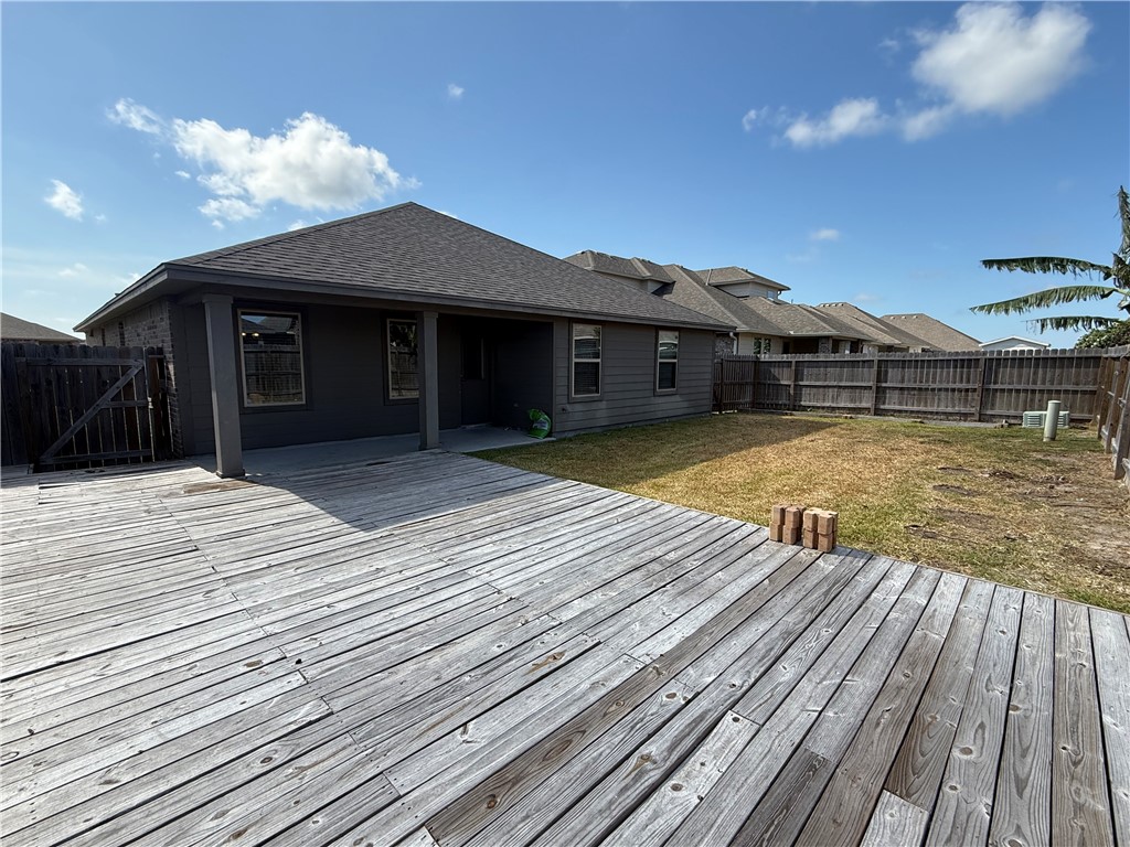 7909 Salais Dr Property Photo 12
