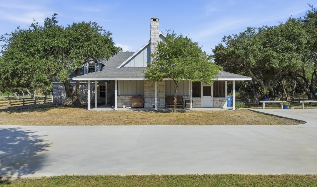 1848 4th St Property Photo 3