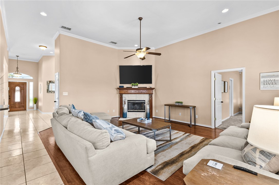 6226 Queen Jane St Property Photo 12