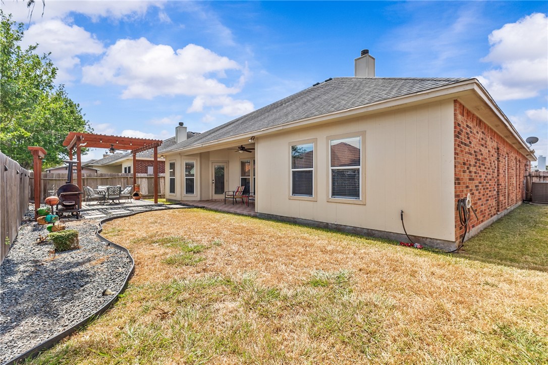 6226 Queen Jane St Property Photo 29