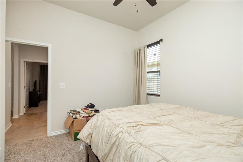 1039 Ocean Breeze St Property Photo 24