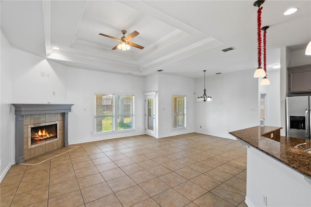 3214 Quail Run Dr Property Photo 5