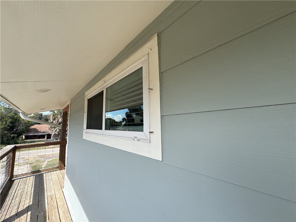 210 Danforth St Property Photo 25