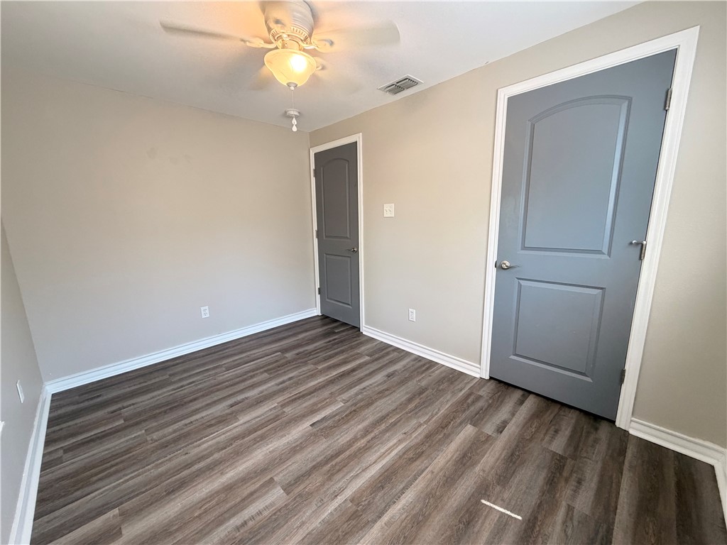 1018 Northcliff Dr Property Photo 13