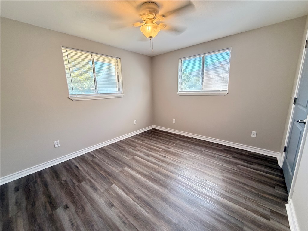 1018 Northcliff Dr Property Photo 15