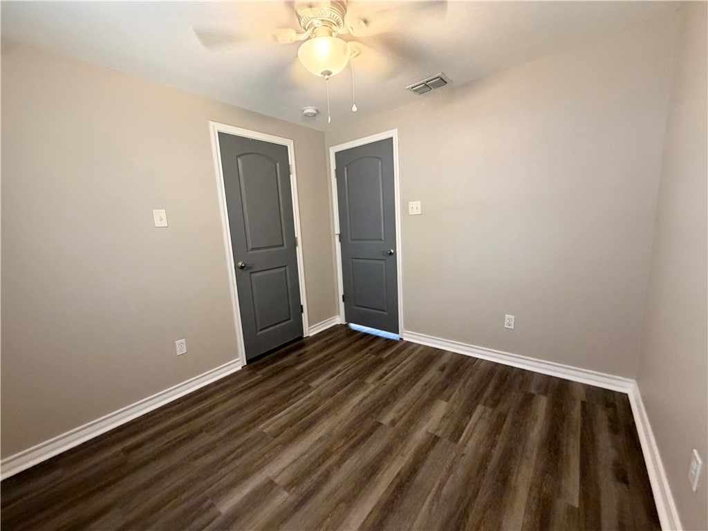 1018 Northcliff Dr Property Photo 21
