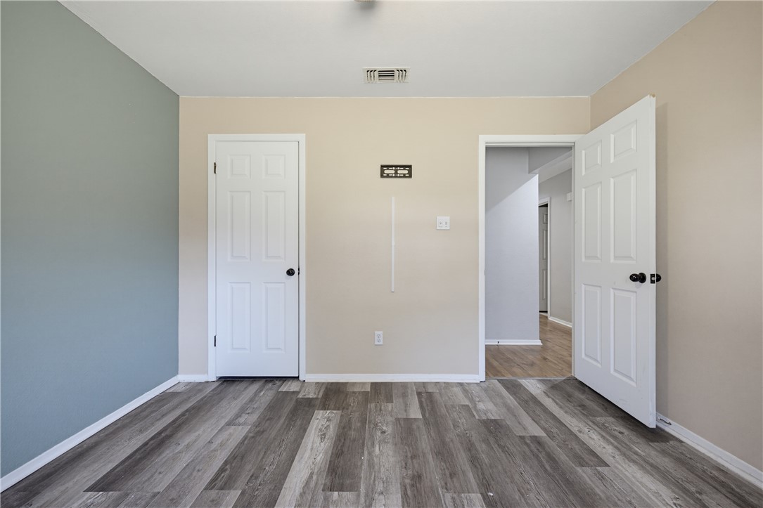 3809 Whitney Dr Property Photo 15